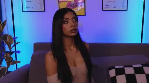 Violet online show from 03.05.26