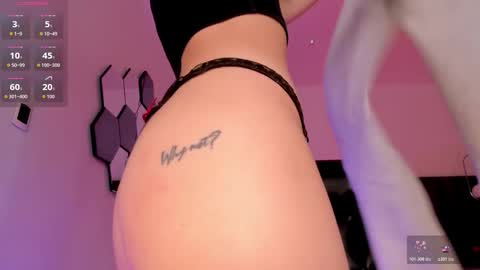 Violett  online show from 02.04.26