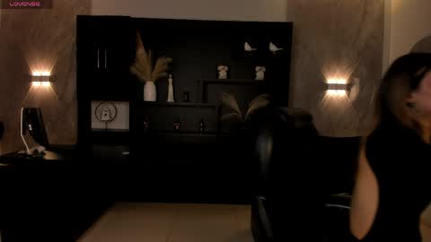 Violett  online show from 03.29.26