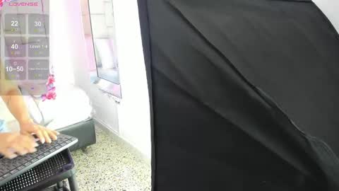 VioletthaRous online show from 02.04.25