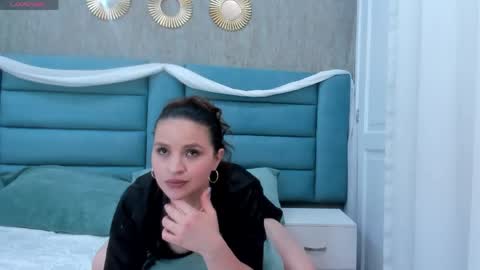 violet rossy online show from 04.21.26