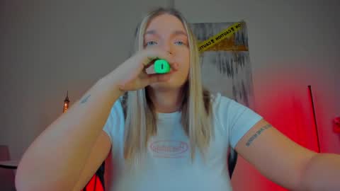 Violla online show from 12.18.24