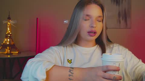 Violla online show from 02.16.25