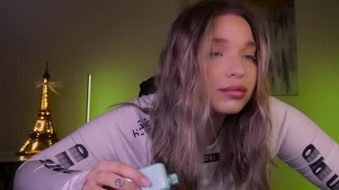 Violla online show from 03.06.25