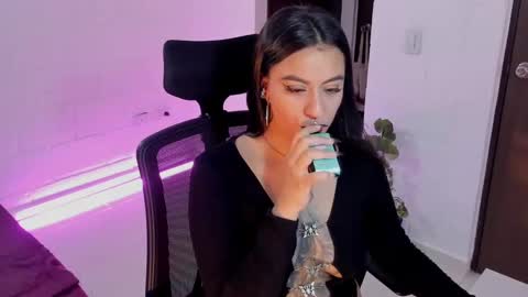 Lu online show from 01.19.25