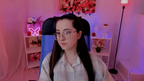 your love online show from 09.17.25