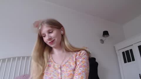 Snapshot of visceratio chatting on 02.07.25 Visceratio online show from 02.07.25