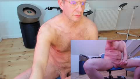 Snapshot of vitachef7 chatting on 12.12.24 viahuer7 online show from 12.12.24