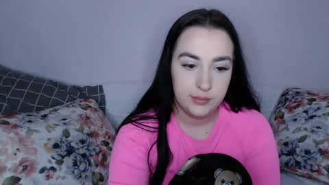 Snapshot of vitalina_freedom chatting on 12.18.24 Vitalina online show from 12.18.24