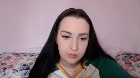 Snapshot of vitalina_freedom chatting on 02.05.25 Vitalina online show from 02.05.25