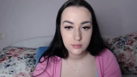 Snapshot of vitalina_freedom chatting on 02.20.25 Vitalina online show from 02.20.25