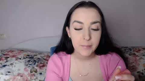 Snapshot of vitalina_freedom chatting on 02.22.25 Vitalina online show from 02.22.25