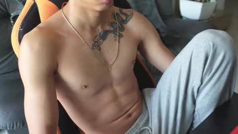 Snapshot of vito_benz chatting on 10.18.25 VITO BENZ online show from 10.18.25