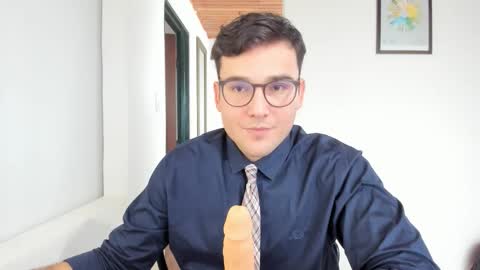 Vito Ferrer online show from 10.21.25