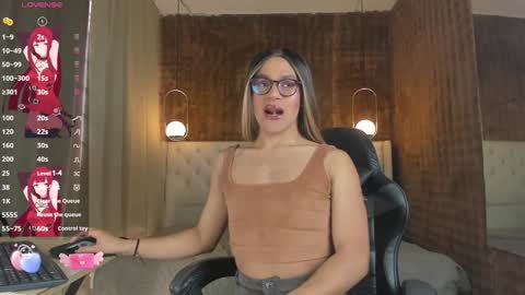 Snapshot of vitta_alfayed chatting on 12.19.24 VittaaaPlease help me with your thumbs up its important online show from 12.19.24