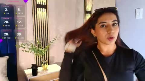 Snapshot of vittoria_conti_ chatting on 07.18.26 vittoria online show from 07.18.26