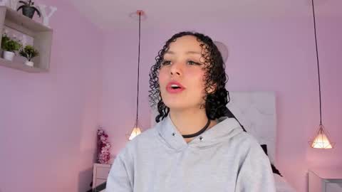 Vivi online show from 11.08.25