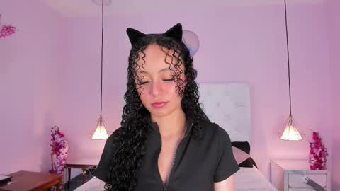 Vivi online show from 02.20.26