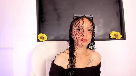 Vivi online show from 04.12.26