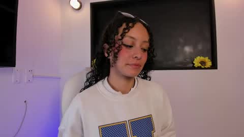 Vivi online show from 04.16.26