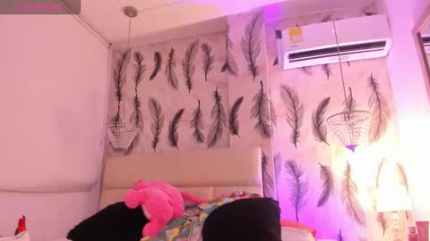 Viviana  online show from 10.10.25