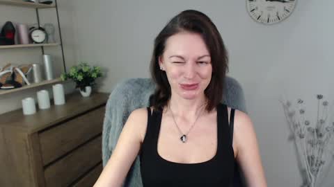 Vivian online show from 12.09.24