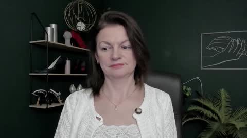 Vivian online show from 02.13.26