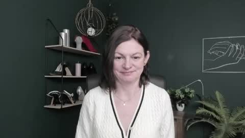 Vivian online show from 04.14.26