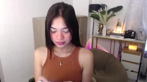 Vivian online show from 09.24.25