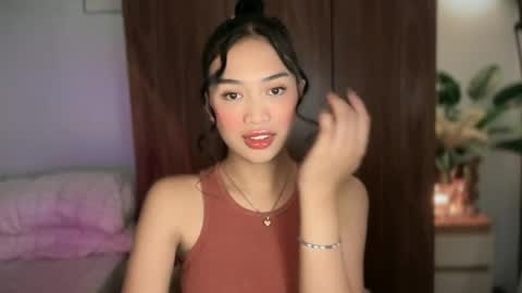 Vivian online show from 07.16.26