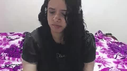 Snapshot of vivian_walt_ chatting on 01.13.25 melissa online show from 01.13.25