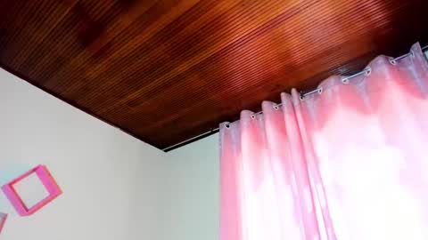 Snapshot of vivianalatin chatting on 12.07.24 instagram Viviana73215 online show from 12.07.24