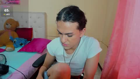 Snapshot of vivianalatin chatting on 01.03.25 instagram Viviana73215 online show from 01.03.25