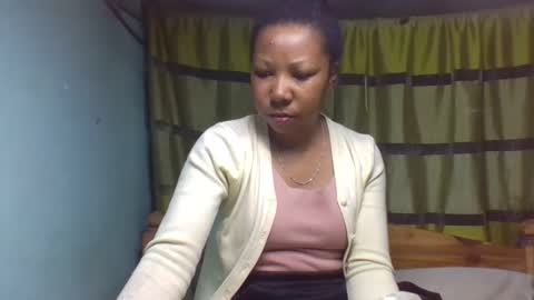viviane0812 online show from 09.14.25