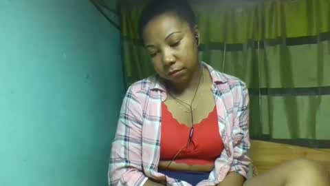 viviane0812 online show from 11.20.25