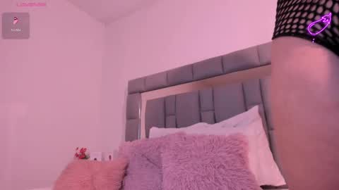 Vivi online show from 09.27.25