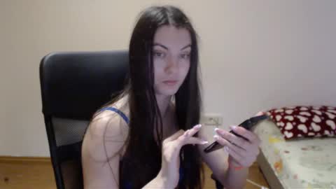 Vivian Gray online show from 01.01.25