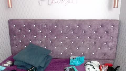 VivianRose online show from 01.09.25