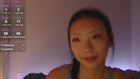 Snapshot of vivianwinters chatting on 10.15.25 vivianwinters online show from 10.15.25