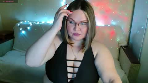 Vivien online show from 03.02.25