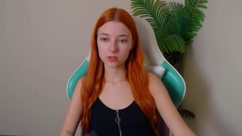 Vivien online show from 11.18.25