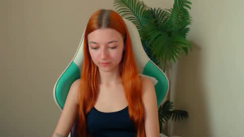 Vivien online show from 04.10.26