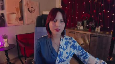 Vivienne  online show from 05.11.26