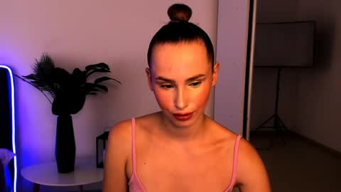 Snapshot of vivistar65 chatting on 06.15.26 vivistar65 online show from 06.15.26