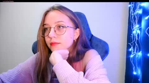 vivivivikkie online show from 04.24.26