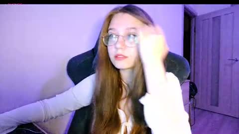 vivivivikkie online show from 07.10.26
