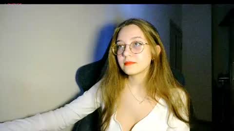 vivivivikkie online show from 07.20.26