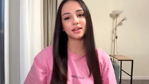 Miss Mia online show from 03.09.26