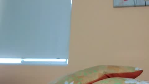 vodka girl online show from 10.21.25