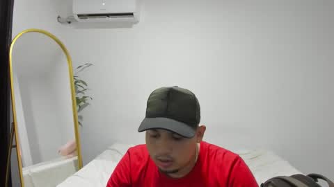 volt_boy57 online show from 11.06.25